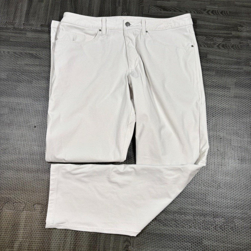 Lululemon Pants Mens 34x32 Ivory ABC Classic Fit 5 Pocket Warpstreme Trouser